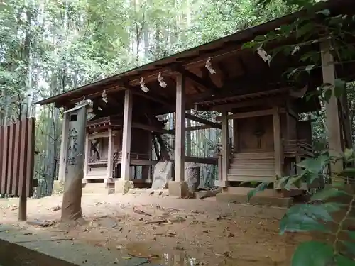 飛鳥坐神社の末社