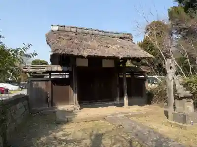 光明院の{uncategorized: "未分類", other: "その他", undefined: "問題あり", building: "その他建物", grave: "お墓", sacred_gate: "鳥居", guardian: "狛犬", statue: "像", buddha: "仏像", history: "歴史", nature: "自然", garden: "庭園", animal: "動物", pagoda: "塔", temizu: "手水舎", mountain_gate: "山門・神門", sanctuary: "本殿・本堂", subordinate: "末社・摂社", art: "芸術", scenery: "景色", jizo: "地蔵", ema: "絵馬", goshuin: "御朱印", omikuji: "おみくじ", items: "授与品その他", amulet: "お守り", goshuincho: "御朱印帳", eats: "食事", festival: "お祭り", votive_dance: "神楽", shichigosan: "七五三参", wedding: "結婚式", experience: "体験その他", initially: "初詣", around: "周辺", anti_infection: "感染症対策"}