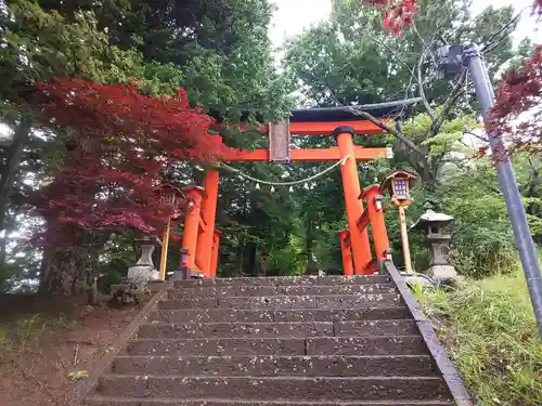 新倉富士浅間神社の鳥居