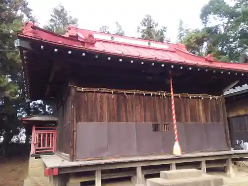 二ツ宮氷川神社の本殿・本堂