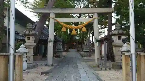 飛鳥神社（富田一色）の鳥居