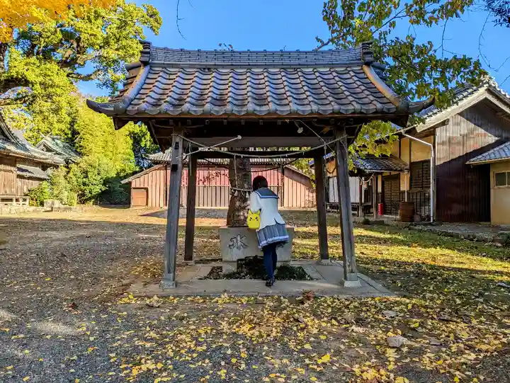 犬頭神社の手水舎