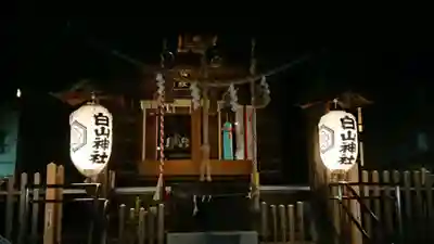 嶺白山神社の本殿・本堂
