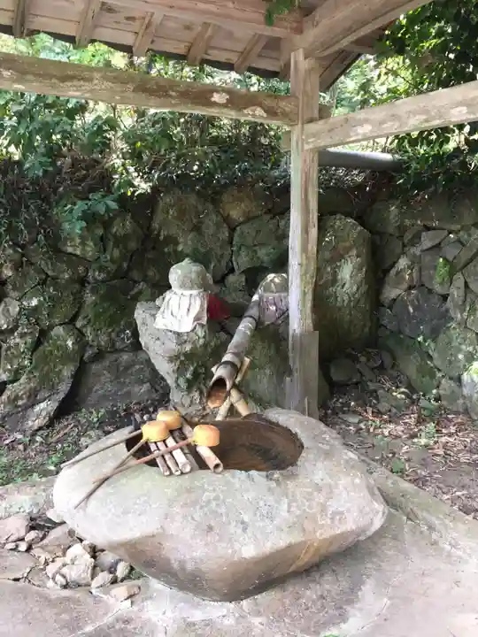 観音寺の手水舎