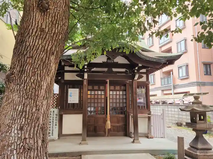 花隈厳島神社の本殿・本堂