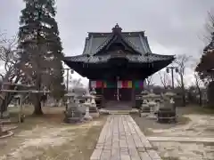 慶龍寺の本殿