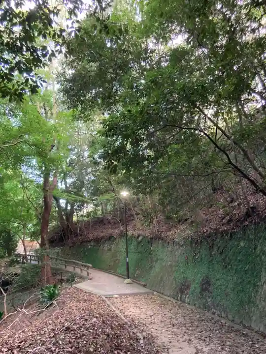 開運福徳辨財天神社の周辺