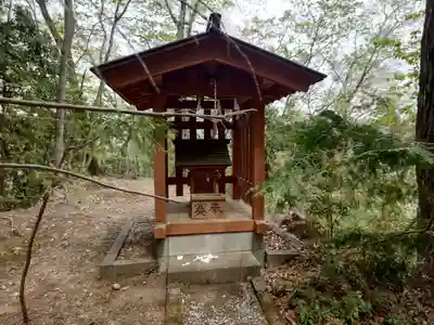 弟富士浅間神社の末社・摂社
