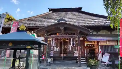 西光寺の本殿