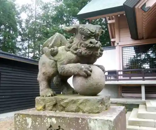 長沼神社の狛犬