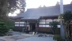 東正寺の本殿