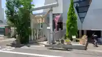 八津御嶽神社の鳥居