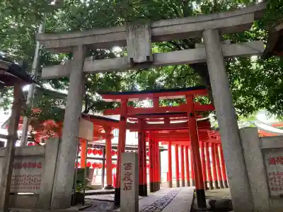 豊栄稲荷神社の{uncategorized: "未分類", other: "その他", undefined: "問題あり", building: "その他建物", grave: "お墓", sacred_gate: "鳥居", guardian: "狛犬", statue: "像", buddha: "仏像", history: "歴史", nature: "自然", garden: "庭園", animal: "動物", pagoda: "塔", temizu: "手水舎", mountain_gate: "山門・神門", sanctuary: "本殿・本堂", subordinate: "末社・摂社", art: "芸術", scenery: "景色", jizo: "地蔵", ema: "絵馬", goshuin: "御朱印", omikuji: "おみくじ", items: "授与品その他", amulet: "お守り", goshuincho: "御朱印帳", eats: "食事", festival: "お祭り", votive_dance: "神楽", shichigosan: "七五三参", wedding: "結婚式", experience: "体験その他", initially: "初詣", around: "周辺", anti_infection: "感染症対策"}