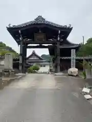 壽徳寺の山門