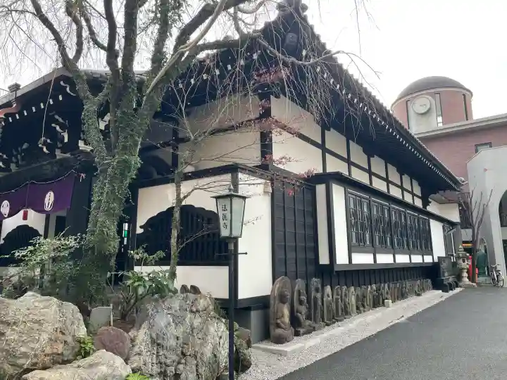 法真寺の{uncategorized: "未分類", other: "その他", undefined: "問題あり", building: "その他建物", grave: "お墓", sacred_gate: "鳥居", guardian: "狛犬", statue: "像", buddha: "仏像", history: "歴史", nature: "自然", garden: "庭園", animal: "動物", pagoda: "塔", temizu: "手水舎", mountain_gate: "山門・神門", sanctuary: "本殿・本堂", subordinate: "末社・摂社", art: "芸術", scenery: "景色", jizo: "地蔵", ema: "絵馬", goshuin: "御朱印", omikuji: "おみくじ", items: "授与品その他", amulet: "お守り", goshuincho: "御朱印帳", eats: "食事", festival: "お祭り", votive_dance: "神楽", shichigosan: "七五三参", wedding: "結婚式", experience: "体験その他", initially: "初詣", around: "周辺", anti_infection: "感染症対策"}