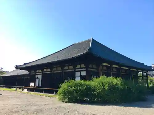 元興寺の本殿・本堂