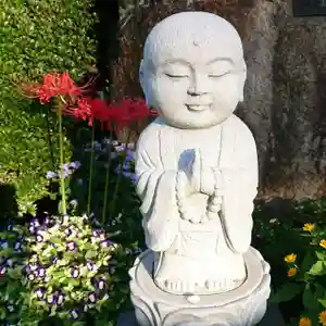 正源寺の地蔵(2021年07月17日(土) 13時12分39秒投稿)