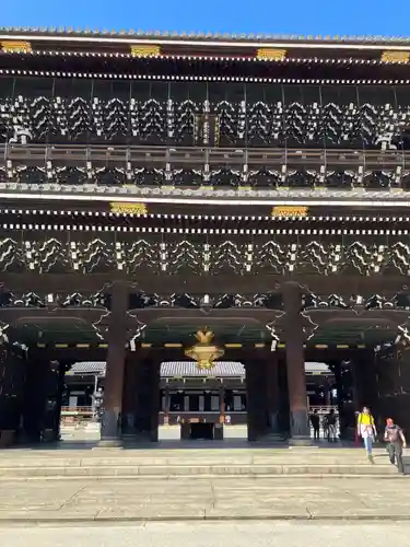 東本願寺（真宗本廟）の山門・神門
