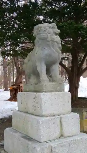 岩内神社の狛犬