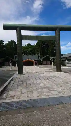 石川護國神社の鳥居