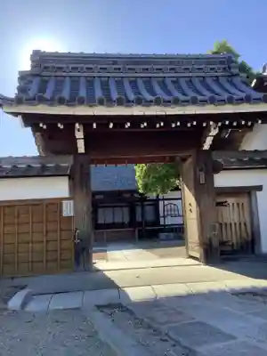 東漸寺の山門・神門