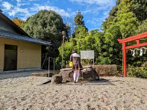 曽野稲荷神社の手水