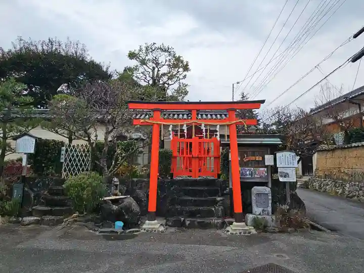比賣神社(旧比賣塚)(奈良県)