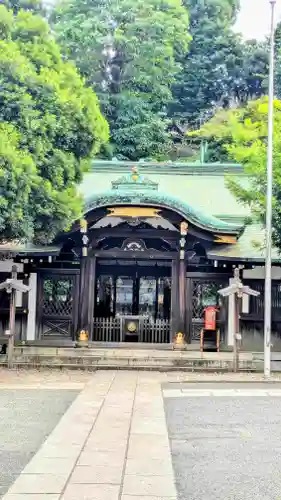 白金氷川神社の本殿・本堂