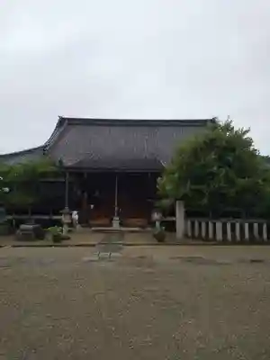 西大寺の本殿・本堂