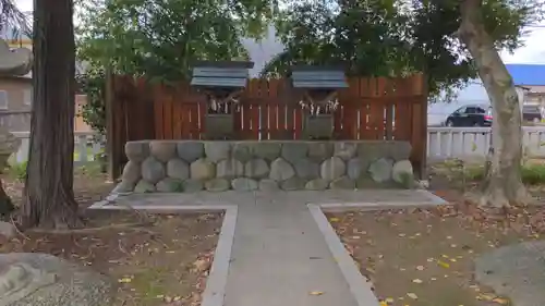 石刀神社の末社・摂社