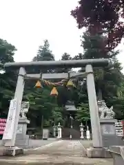 中氷川神社の鳥居