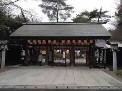 櫻木神社の山門・神門