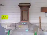 おはん長右衛門塚の本殿・本堂