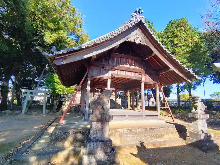 白山社(羽黒南郷)の本殿・本堂