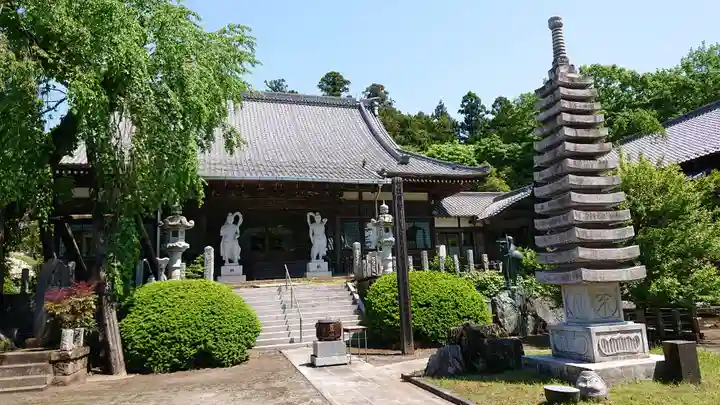 種徳院の本殿・本堂