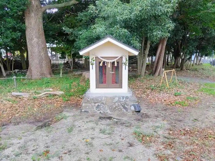 神明社(堀ノ内町)の末社・摂社