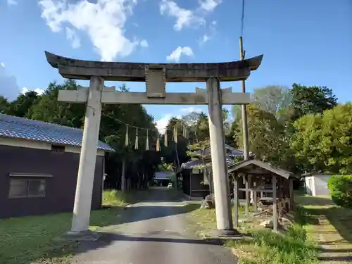 八王子神社の鳥居