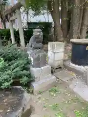 新橋鹽竃神社の狛犬