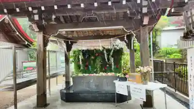 金蛇水神社の手水舎