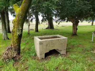 稲荷神社の手水舎