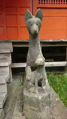 稲荷神社の狛犬