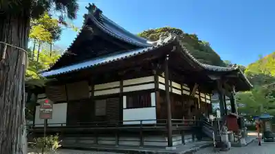 海住山寺の{uncategorized: "未分類", other: "その他", undefined: "問題あり", building: "その他建物", grave: "お墓", sacred_gate: "鳥居", guardian: "狛犬", statue: "像", buddha: "仏像", history: "歴史", nature: "自然", garden: "庭園", animal: "動物", pagoda: "塔", temizu: "手水舎", mountain_gate: "山門・神門", sanctuary: "本殿・本堂", subordinate: "末社・摂社", art: "芸術", scenery: "景色", jizo: "地蔵", ema: "絵馬", goshuin: "御朱印", omikuji: "おみくじ", items: "授与品その他", amulet: "お守り", goshuincho: "御朱印帳", eats: "食事", festival: "お祭り", votive_dance: "神楽", shichigosan: "七五三参", wedding: "結婚式", experience: "体験その他", initially: "初詣", around: "周辺", anti_infection: "感染症対策"}