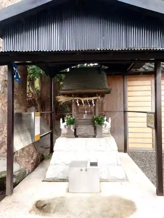 白旗稲荷神社(神奈川県)