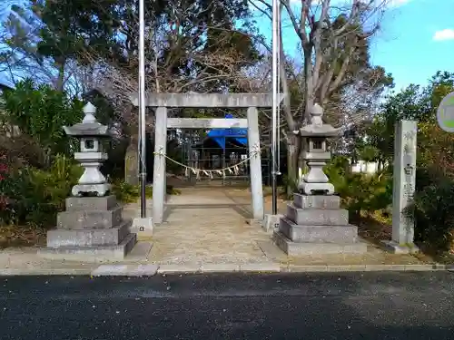 白髭社の鳥居