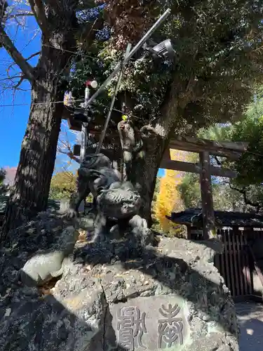 牛嶋神社の狛犬