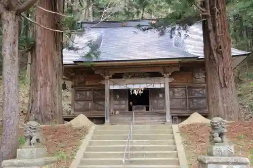 白幡八幡神社の本殿・本堂