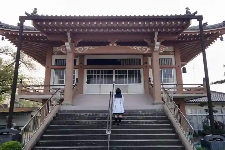 順慶寺の本殿・本堂