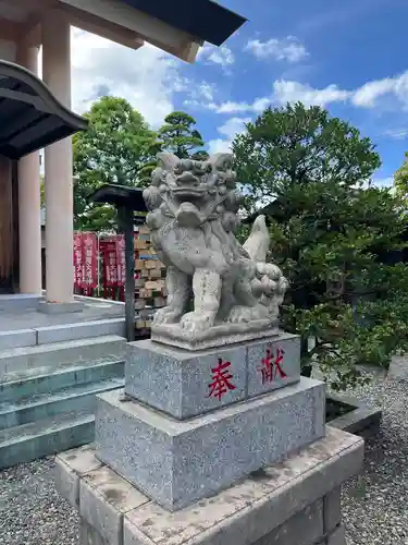 住吉神社の狛犬