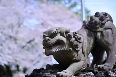 前原御嶽神社の狛犬