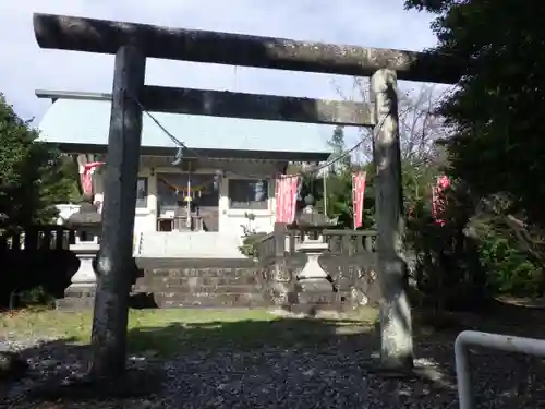 都筑神社の鳥居